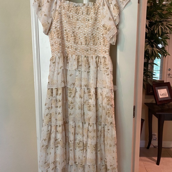 EUC size L Grace dress - Picture 3 of 3